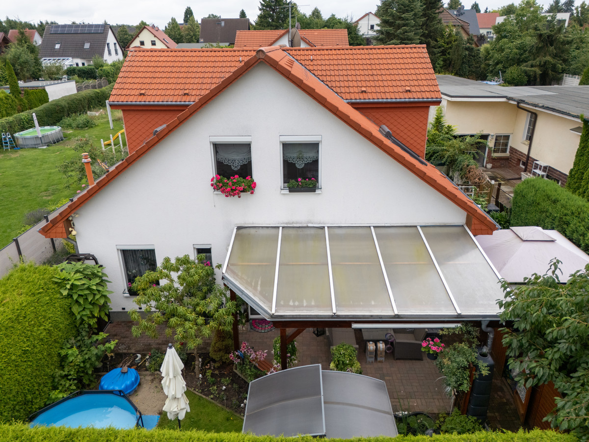 RESERVIERT | PROVISIONFREI | Schicke Doppelhaushälfte in ruhiger Lage trotz Großstadtnähe