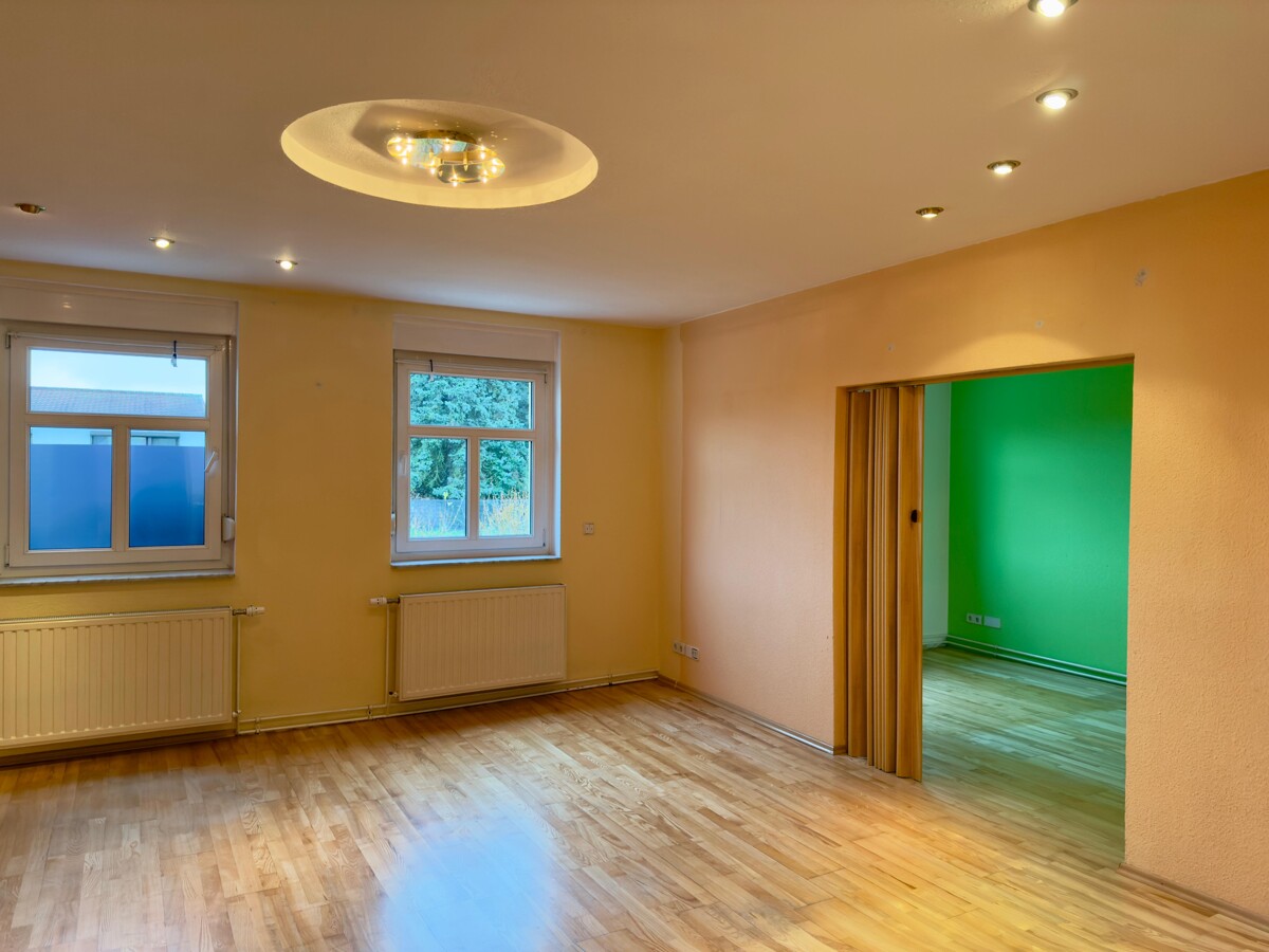 RESERVIERT | Einfamilienhaus mit Einlieger-Option & modernem Studio – perfekt für Familien