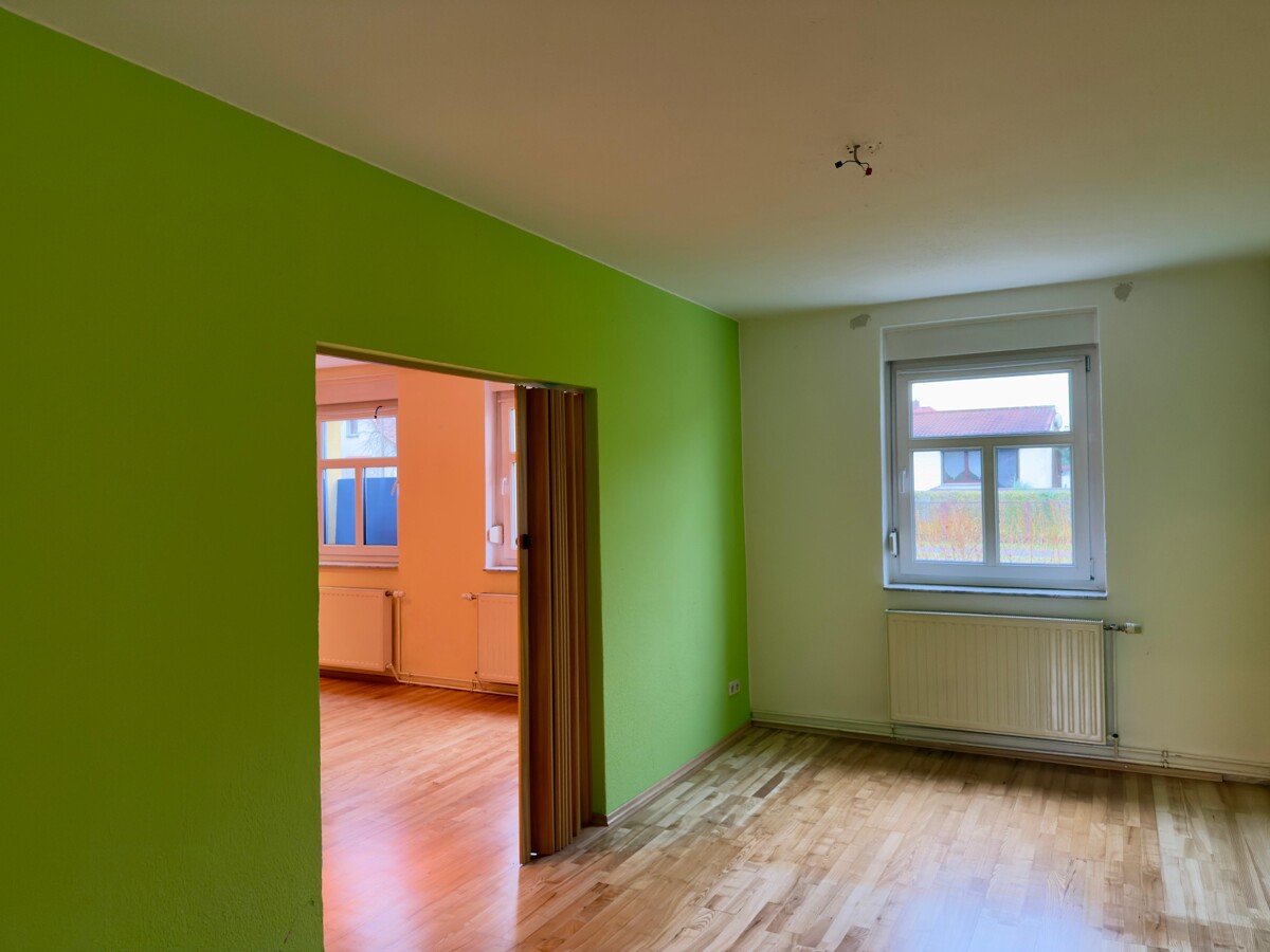 RESERVIERT | Einfamilienhaus mit Einlieger-Option & modernem Studio – perfekt für Familien