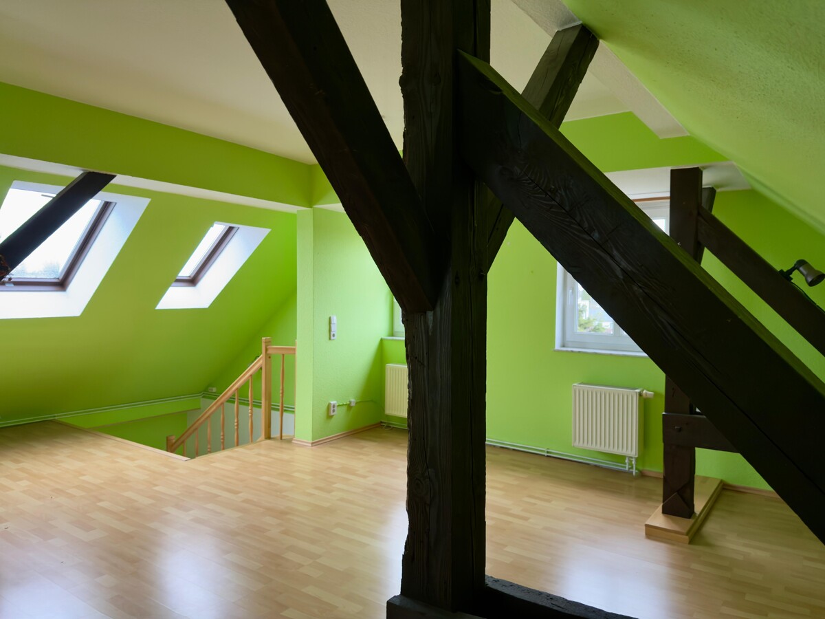 RESERVIERT | Einfamilienhaus mit Einlieger-Option & modernem Studio – perfekt für Familien