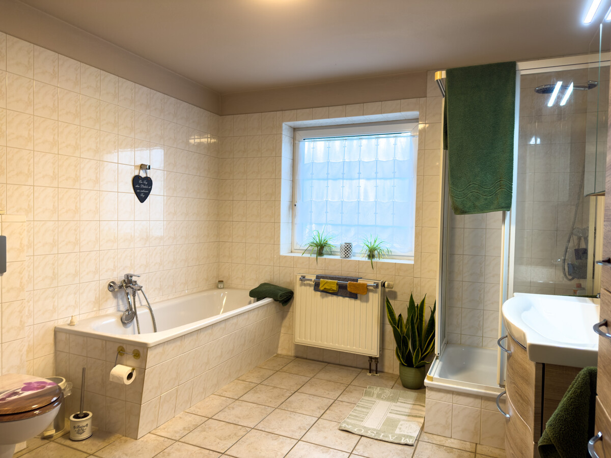 PROVISIONSFREI| Ruhige Lage, schnelle Wege: Charmantes Einfamilienhaus für die Familie.