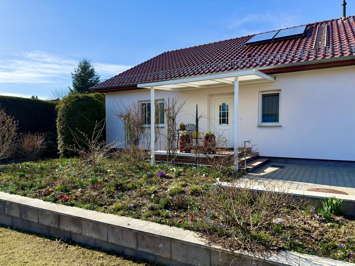 PROVISIONSFREI |Bungalow inkl. Solaranlage – ideal für Familien mit großem Grundstück!