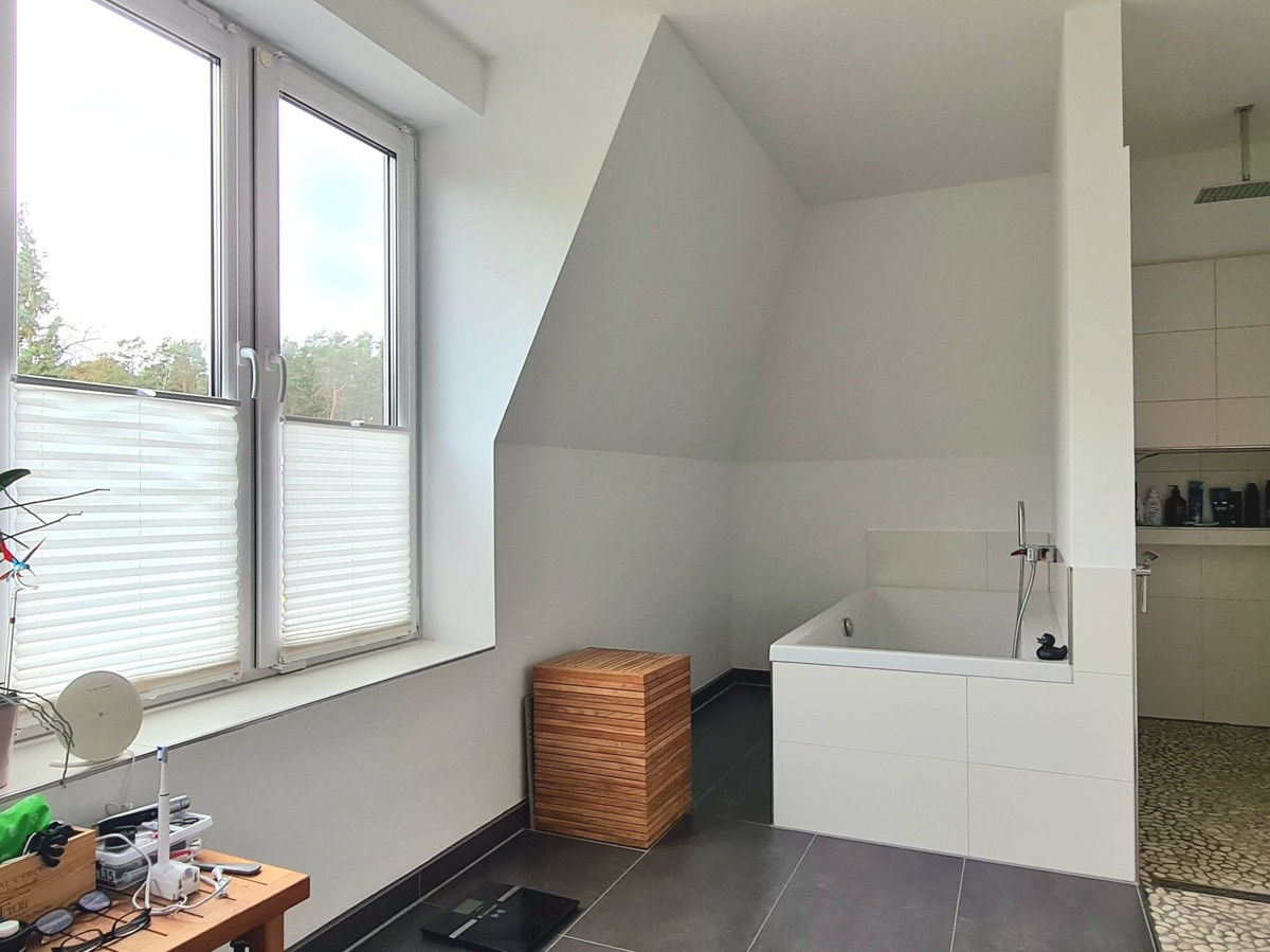 Exklusive Stadtvilla + Gästehaus | 2013, 156 m² + 45 m², Erdwärme, Top-Ausstattung, Südgrundstück