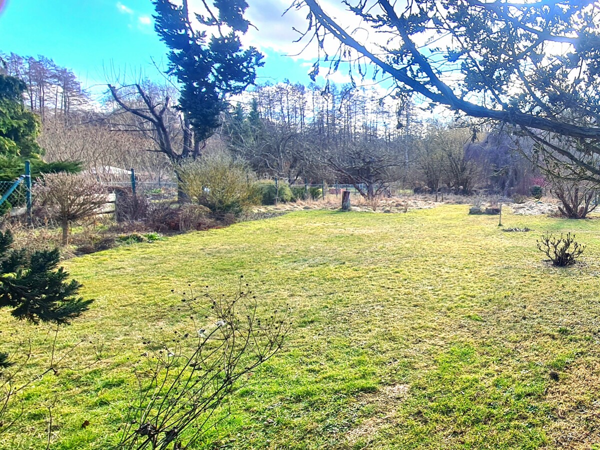 Stilvolle Stadtvilla 170m² mit großem 1383m² Sonnengrundstück in Südlage, viel Potential,