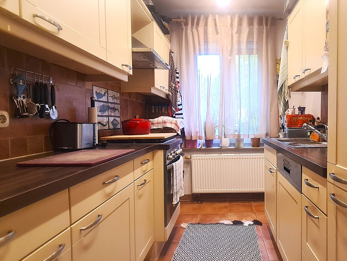 Ideal für kleine Familien: Perfektes Zuhause für bis zu 3 Personen mit Keller, Kamin und vieles mehr