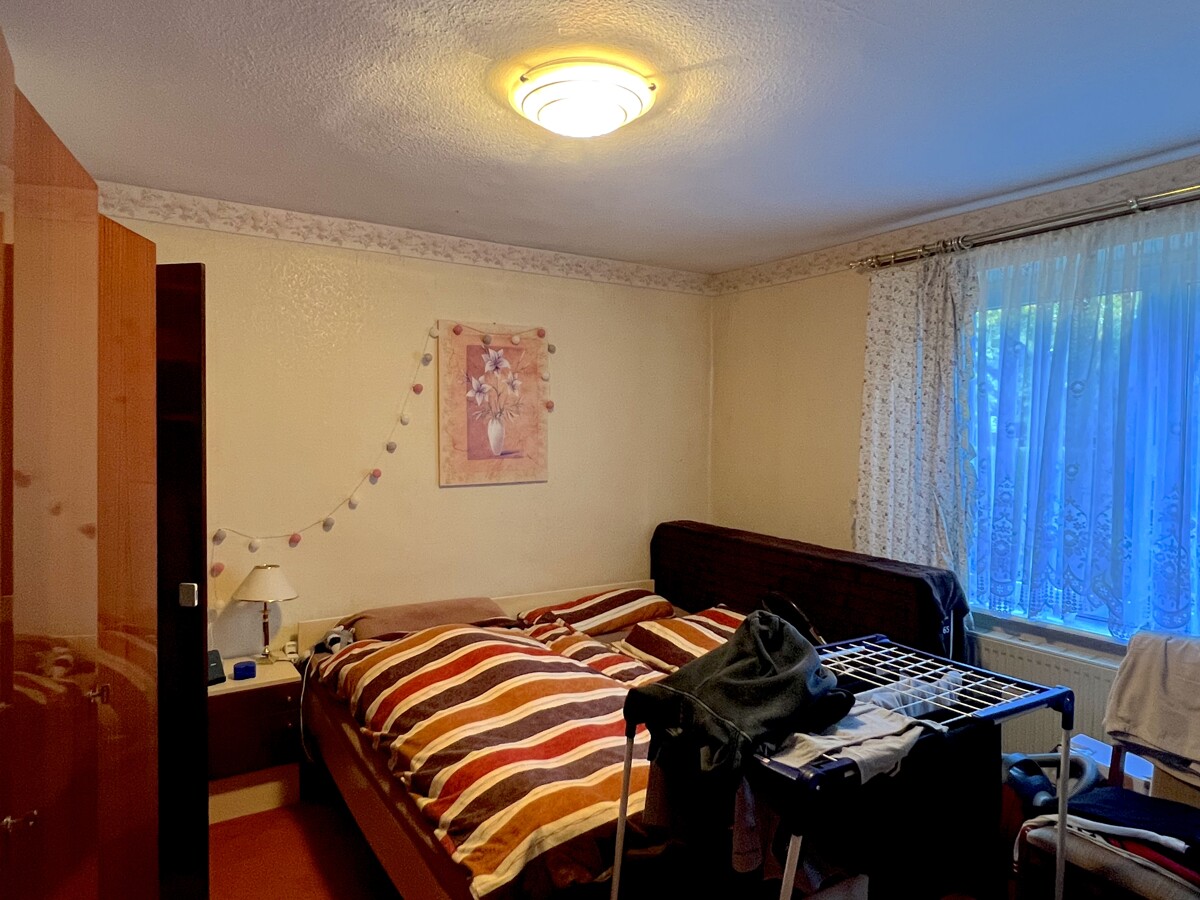 NEUER PREIS|1.056m² Sonnengrundstück in Südlage, charmante Einfamilienhaus, Garage, viel Nebengelass
