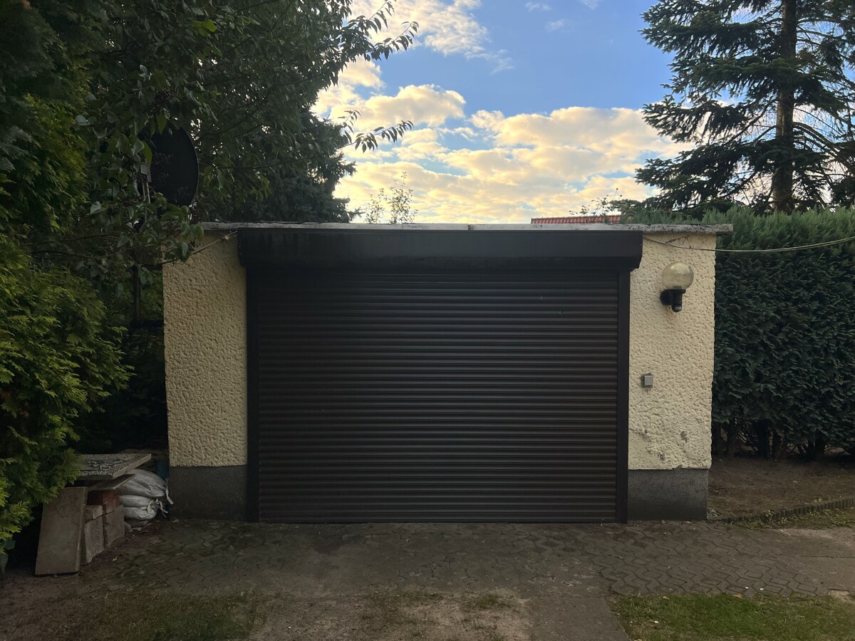 NEUER PREIS|1.056m² Sonnengrundstück in Südlage, charmante Einfamilienhaus, Garage, viel Nebengelass