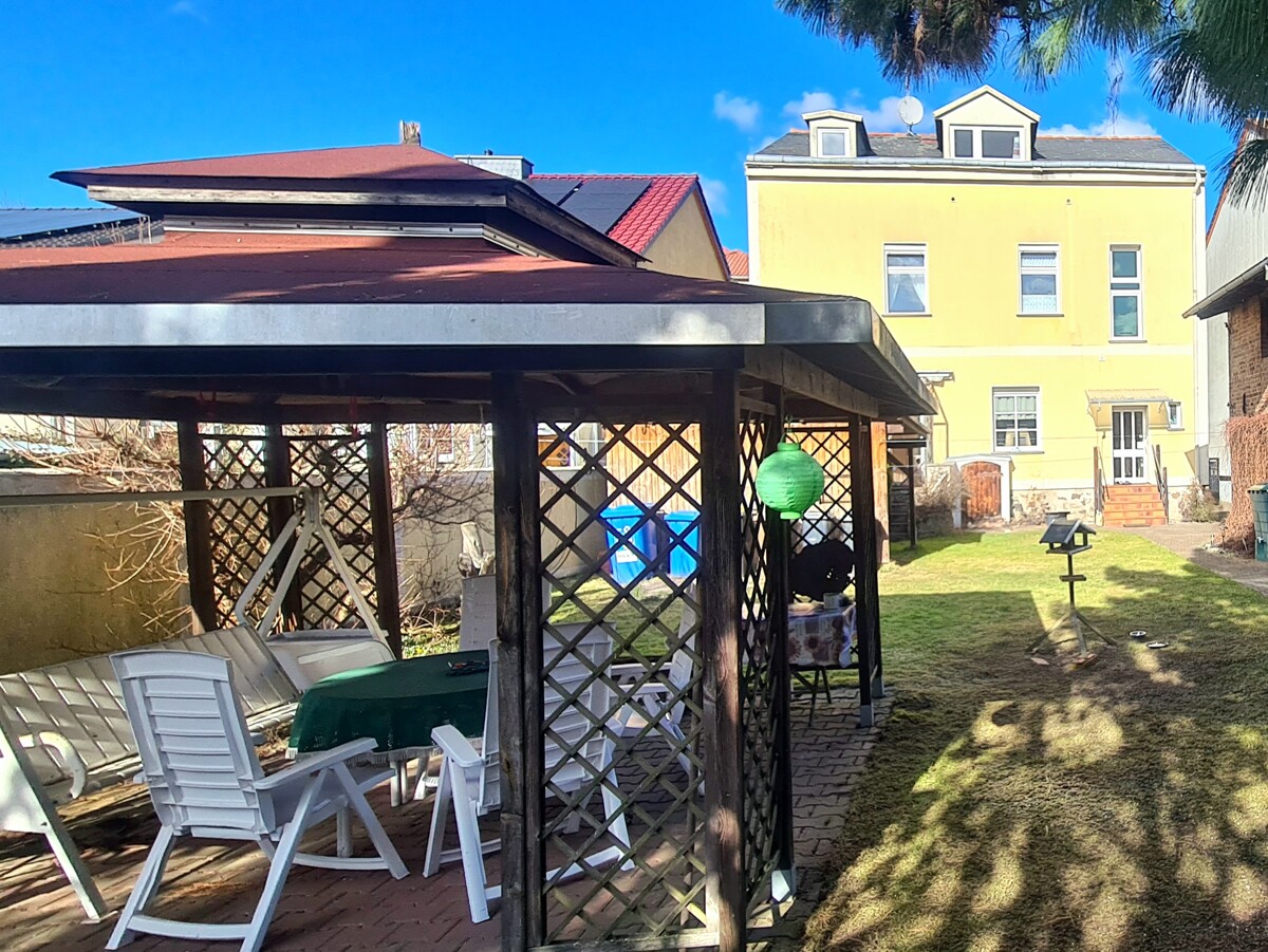 Stilvolle Stadtvilla 170m² mit großem 1383m² Sonnengrundstück in Südlage, viel Potential,