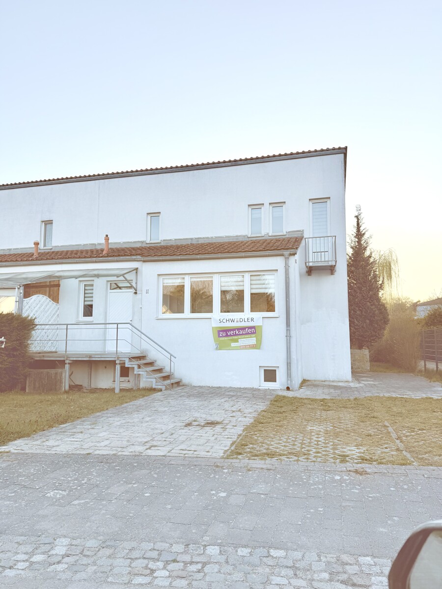 HEREINSPAZIEREN UND WOHLFÜHLEN | Provisionsfreie Doppelhaushälfte in Schönwalde (Wandlitz)