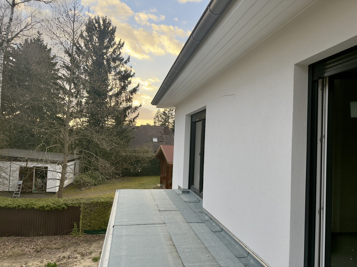 PROVISIONSFREI |Erstbezug von 200 m² Villa mit Balkon, Dachterrassen-Garage und 1.129 qm Garten
