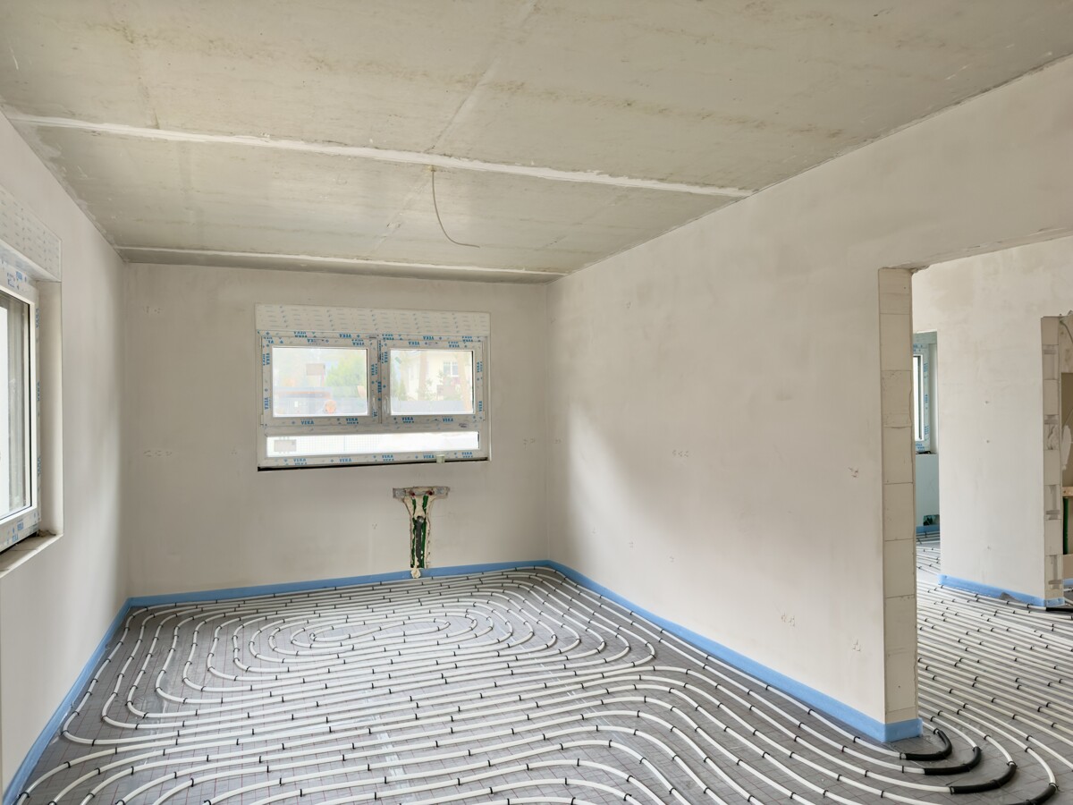PROVISIONSFREI |Erstbezug von 200 m² Villa mit Balkon, Dachterrassen-Garage und 1.129 qm Garten