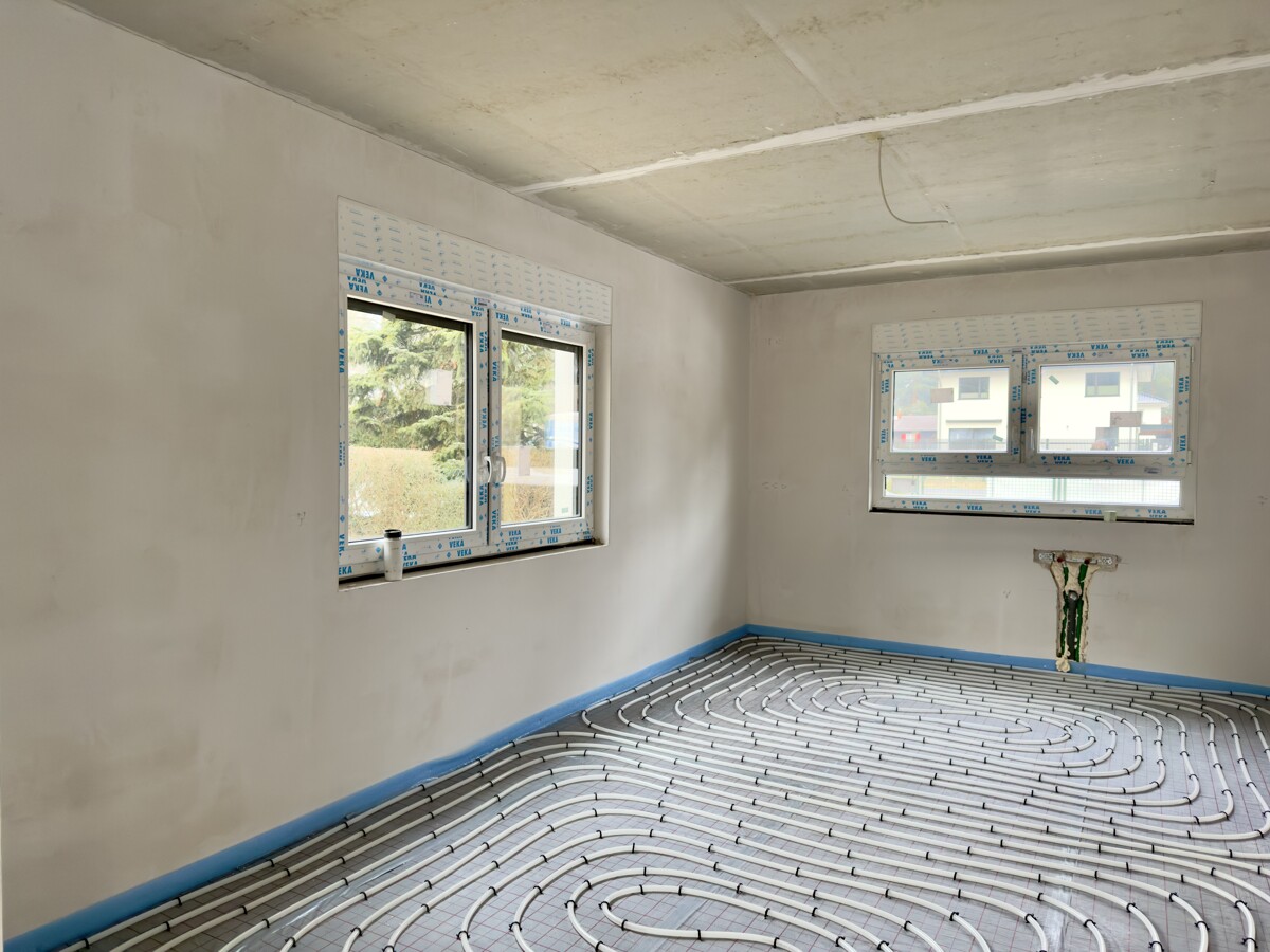 PROVISIONSFREI |Erstbezug von 200 m² Villa mit Balkon, Dachterrassen-Garage und 1.129 qm Garten