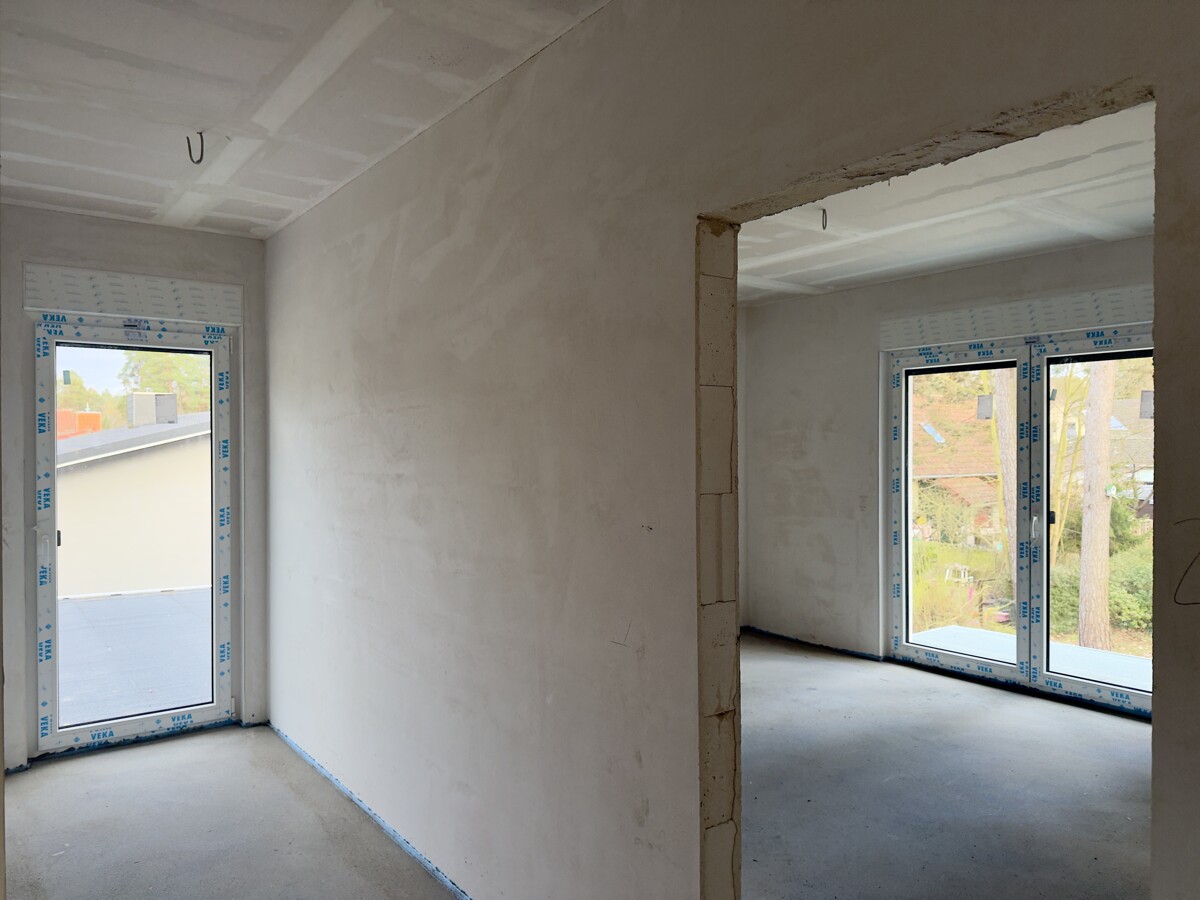 PROVISIONSFREI |Erstbezug von 200 m² Villa mit Balkon, Dachterrassen-Garage und 1.129 qm Garten
