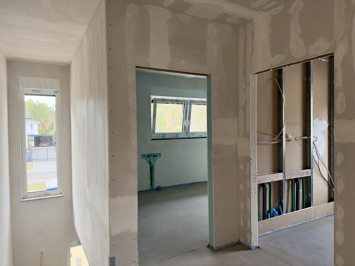 PROVISIONSFREI |Erstbezug von 200 m² Villa mit Balkon, Dachterrassen-Garage und 1.129 qm Garten