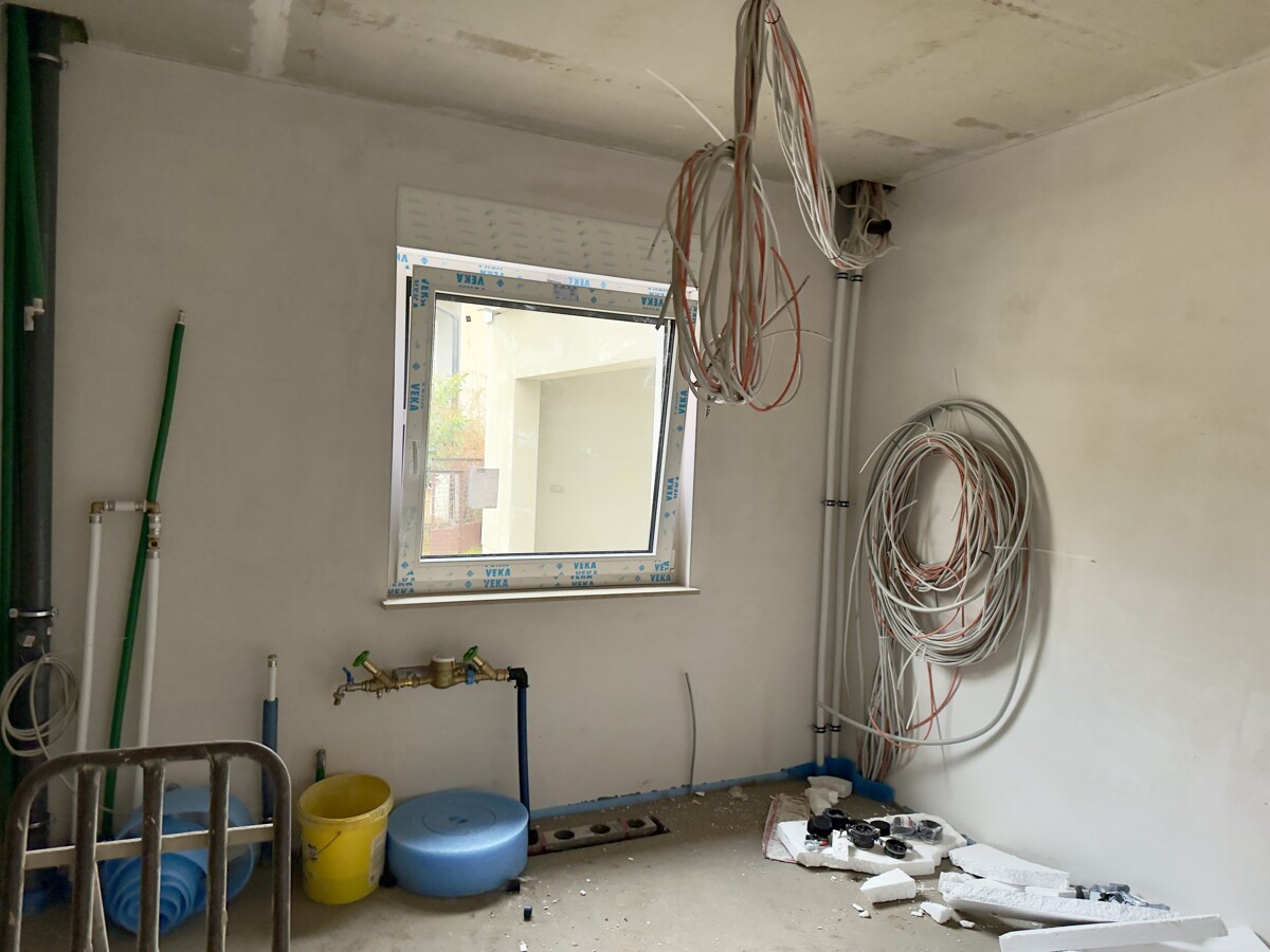 PROVISIONSFREI |Erstbezug von 200 m² Villa mit Balkon, Dachterrassen-Garage und 1.129 qm Garten