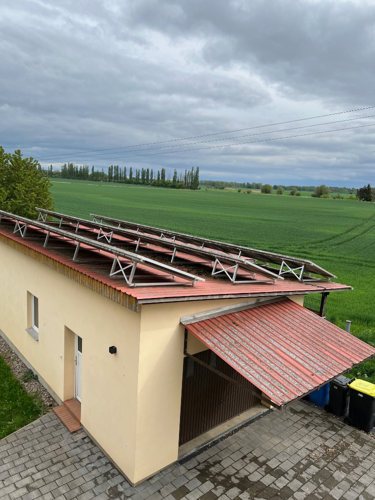 PROVISIONSFREI |Doppelhaushälfte mit traumhaftem Blick ins Grüne und großer Garage