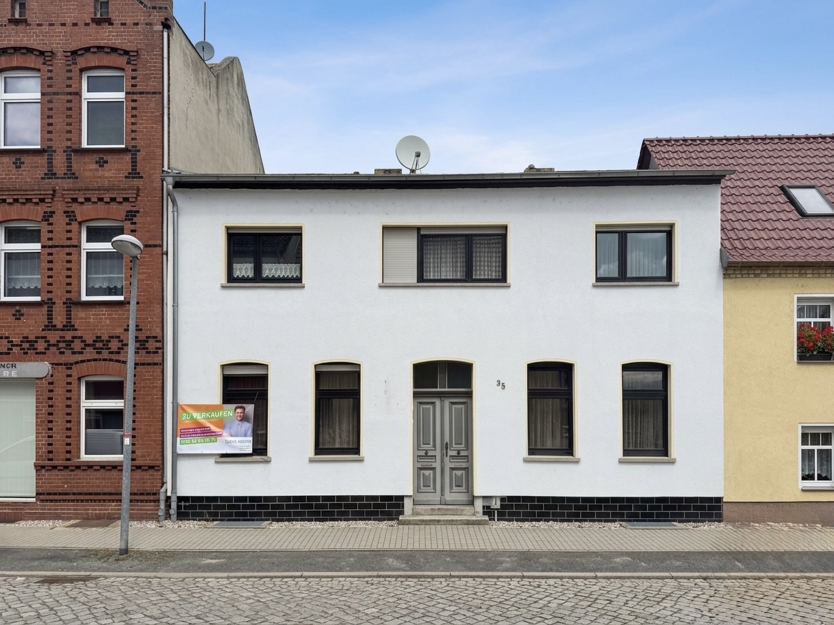 PROVISIONSFREI | Familienidyll mit Elbblick: 7-Zimmer-Haus mit Einliegerwohnung & Garten
