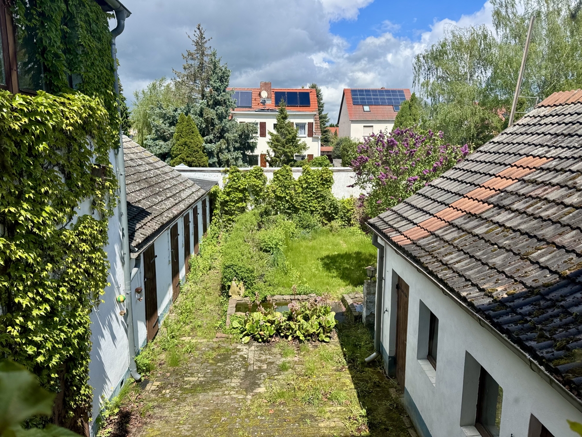 PROVISIONSFREI | Familienidyll mit Elbblick: 7-Zimmer-Haus mit Einliegerwohnung & Garten