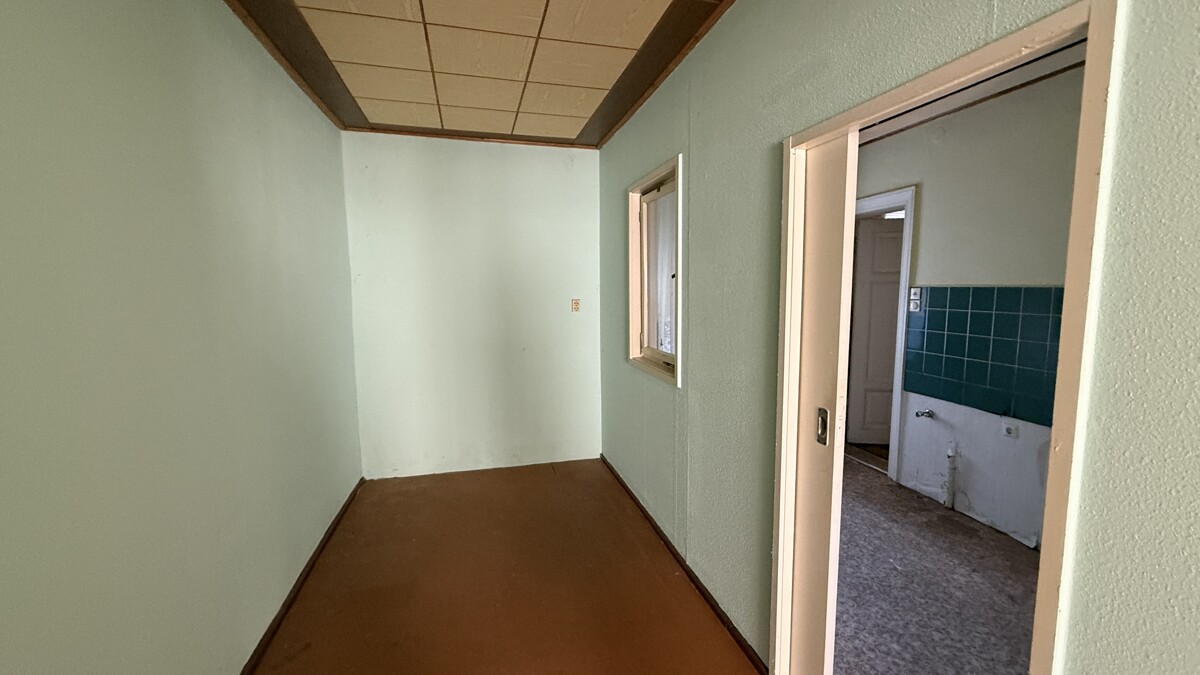 PROVISIONSFREI | Familienidyll mit Elbblick: 7-Zimmer-Haus mit Einliegerwohnung & Garten