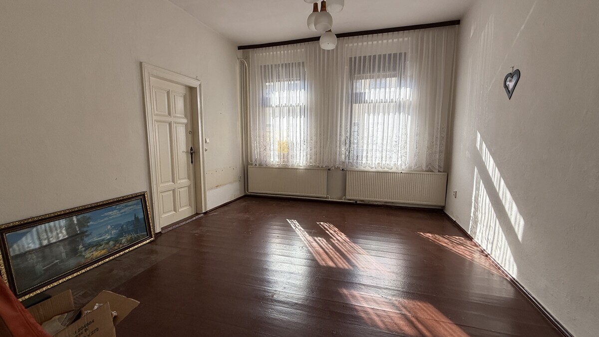 PROVISIONSFREI | Familienidyll mit Elbblick: 7-Zimmer-Haus mit Einliegerwohnung & Garten