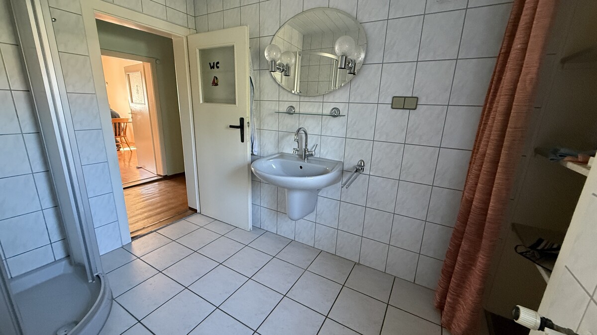 PROVISIONSFREI | Familienidyll mit Elbblick: 7-Zimmer-Haus mit Einliegerwohnung & Garten