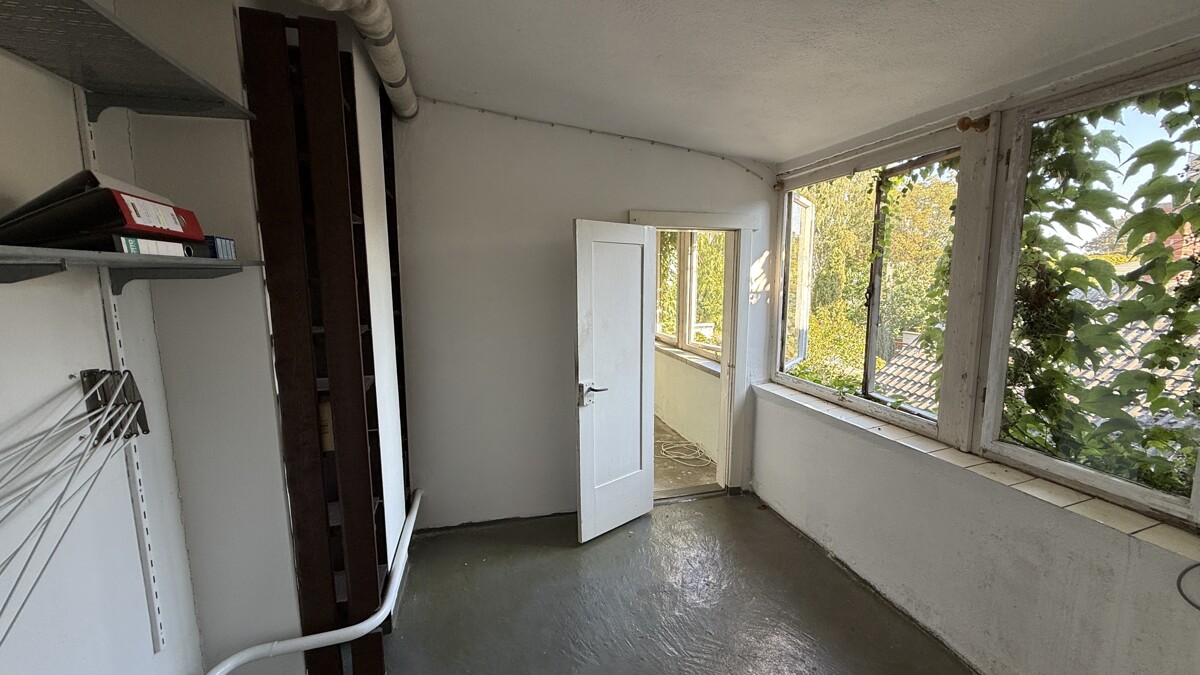 PROVISIONSFREI | Familienidyll mit Elbblick: 7-Zimmer-Haus mit Einliegerwohnung & Garten