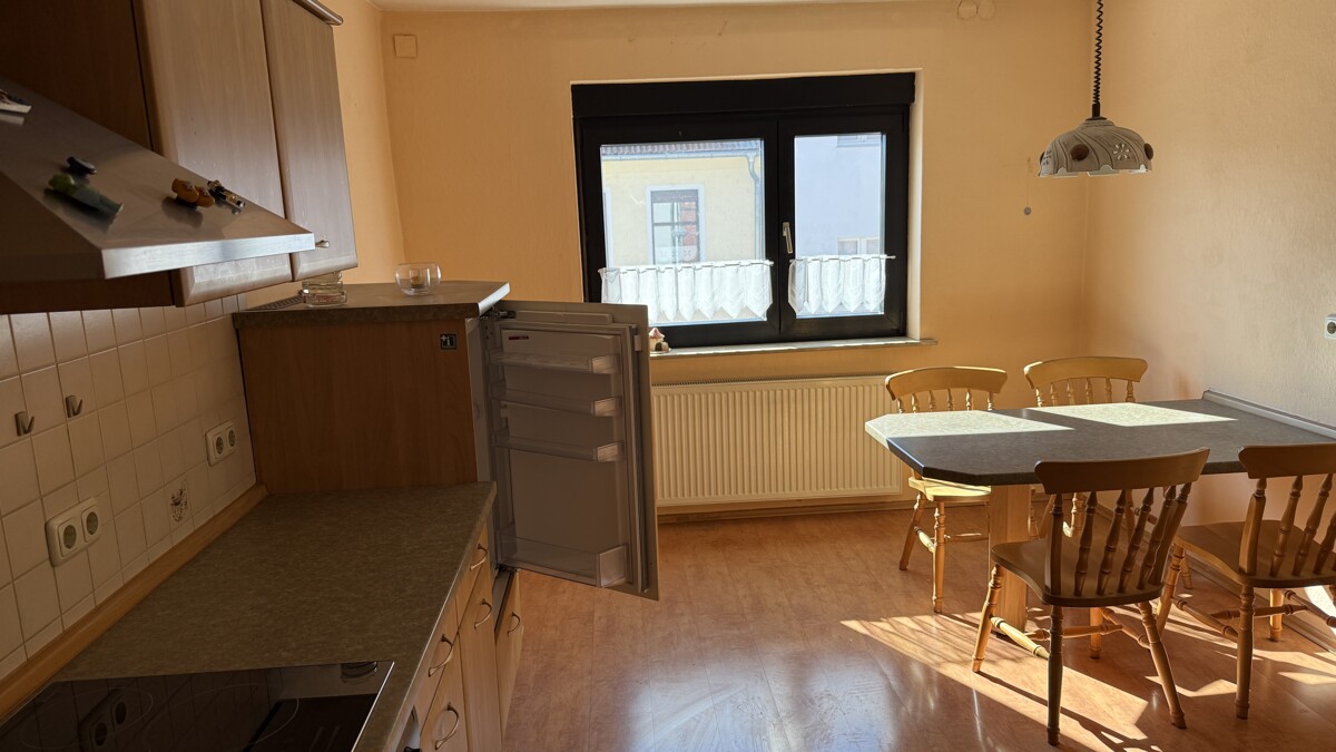 PROVISIONSFREI | Familienidyll mit Elbblick: 7-Zimmer-Haus mit Einliegerwohnung & Garten