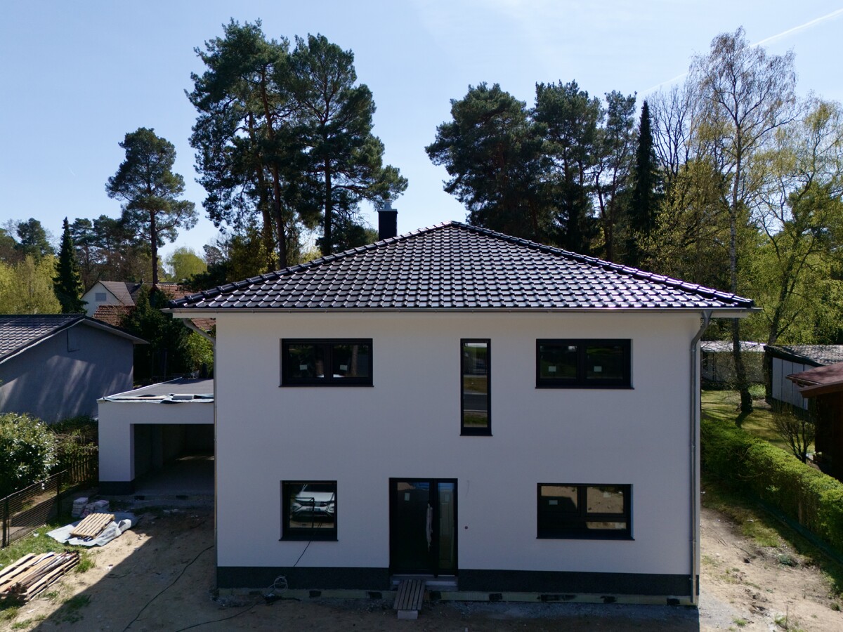ERSTBEZUG | Exklusive Villa mit ca. 200m² Wohnfläche und großzügigem Garte