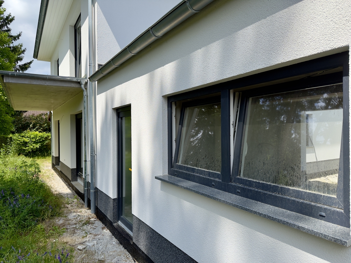 ERSTBEZUG | Exklusive Villa mit ca. 200m² Wohnfläche und großzügigem Garte