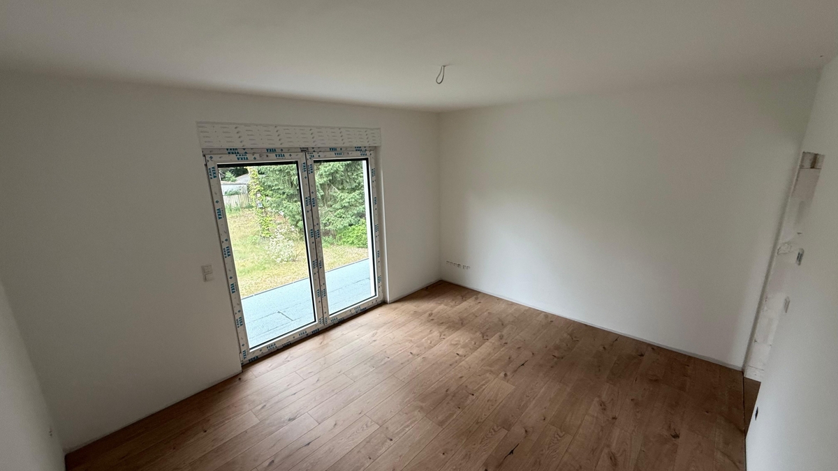 ERSTBEZUG | Exklusive Villa mit ca. 200m² Wohnfläche und großzügigem Garte
