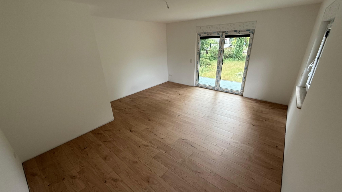 ERSTBEZUG | Exklusive Villa mit ca. 200m² Wohnfläche und großzügigem Garte