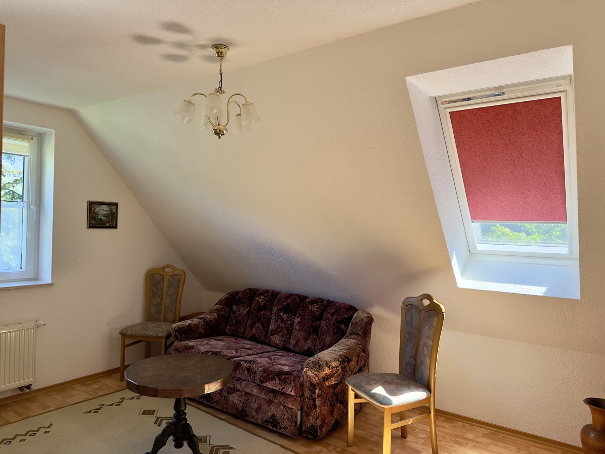 RESERVIERT | PROVISIONSFREI |   Gepflegtes Einfamilienhaus mit großem Grundstück