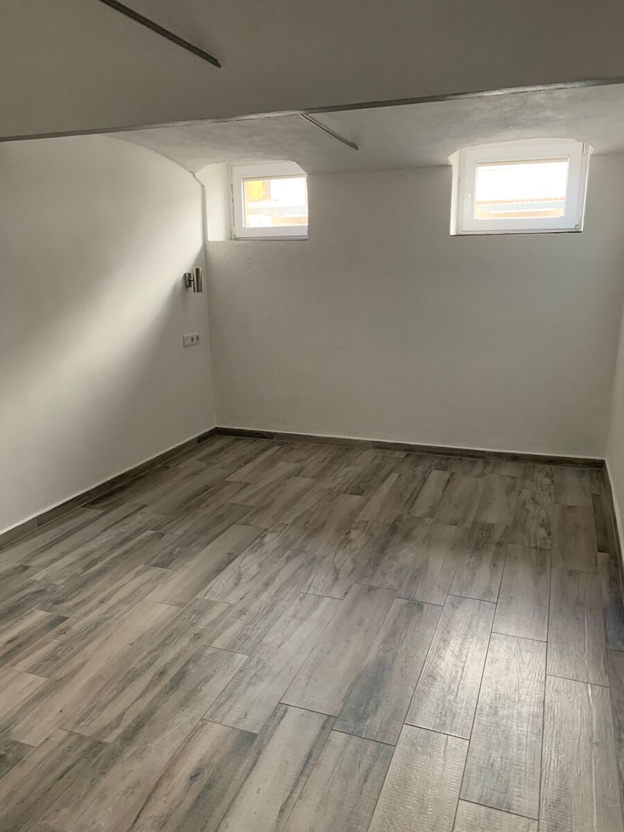 PROVISIONSFREI|Attraktive Kapitalanlage: voll vermietetes 3-FH, 33.900 € Jahresmiete, Faktor 12,6