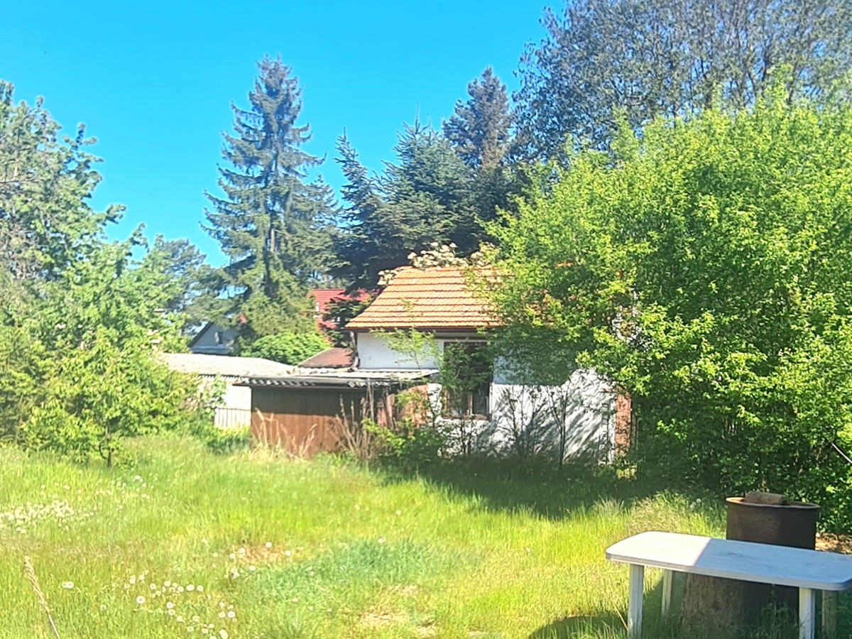 RESERVIERT | FINALER PREIS | 742 m² BAUGRUNDSTÜCK  im Grünen, bis zu 2 geschossig, BAUTRÄGERFREI