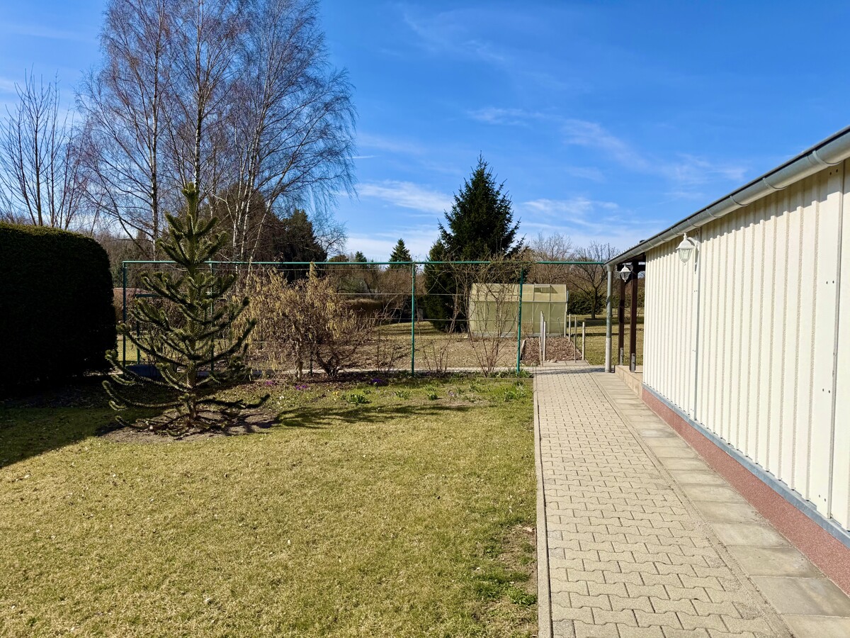 PROVISIONSFREI |Bungalow inkl. Solaranlage – ideal für Familien mit großem Grundstück!