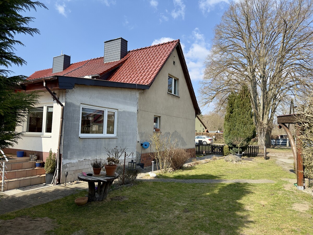 ZUHAUSE AM WASSER | Doppelhaushälfte mit großem Grundstück für die schönsten Erinnerungen