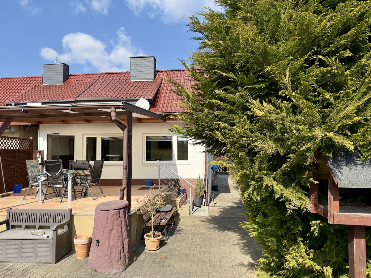 ZUHAUSE AM WASSER | Doppelhaushälfte mit großem Grundstück für die schönsten Erinnerungen