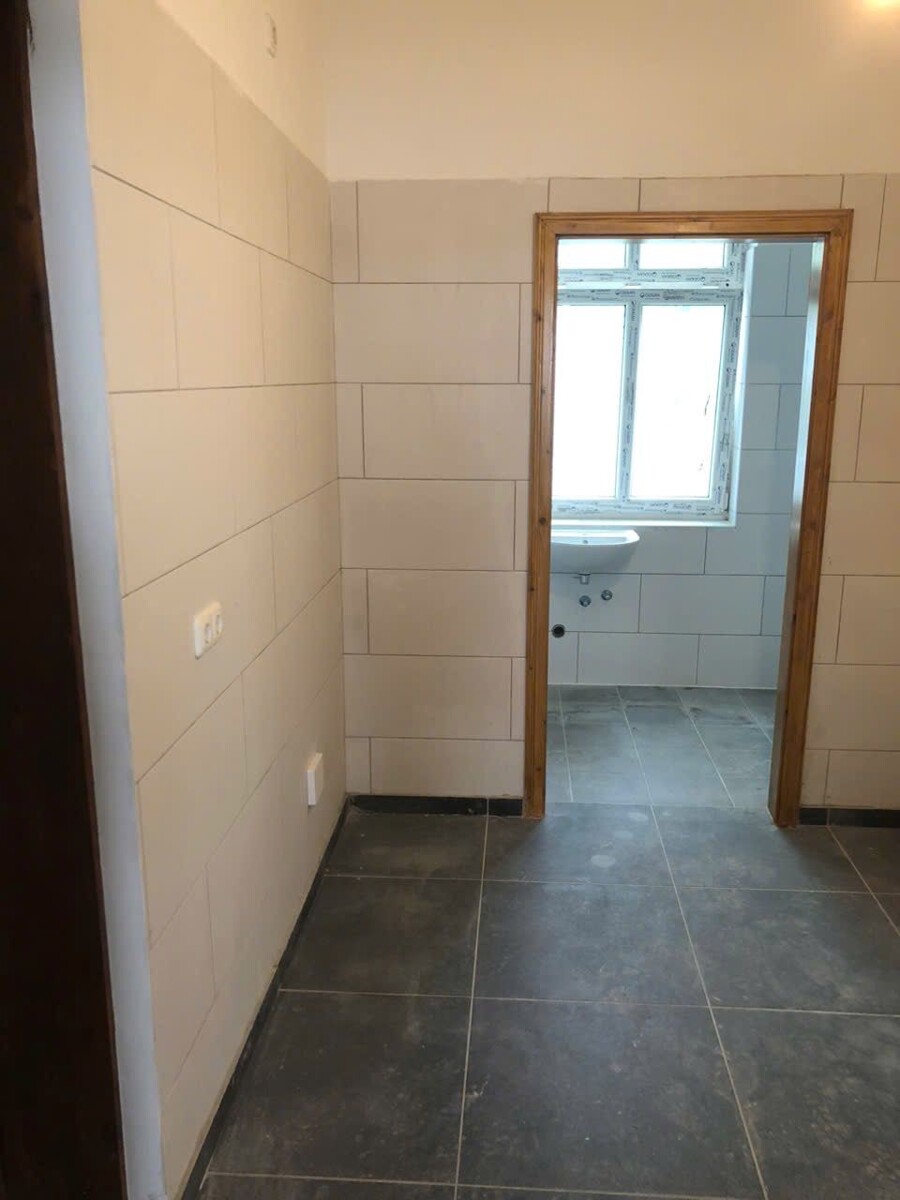 MFH mit gesichertem Cashflow & massivem Ausbaupotenzial, Nähe Bahnhof Lichtenberg (200 m!)