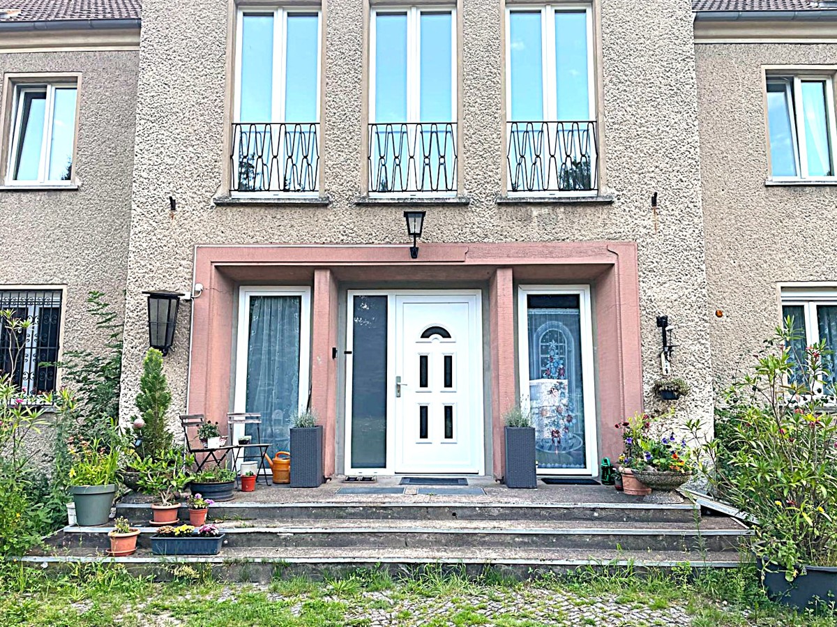KAPITALANLEGER AUFGEPASST –  MINDESTENS  
9 % MIETRENDITE - trotz Erbbaugrundstück !