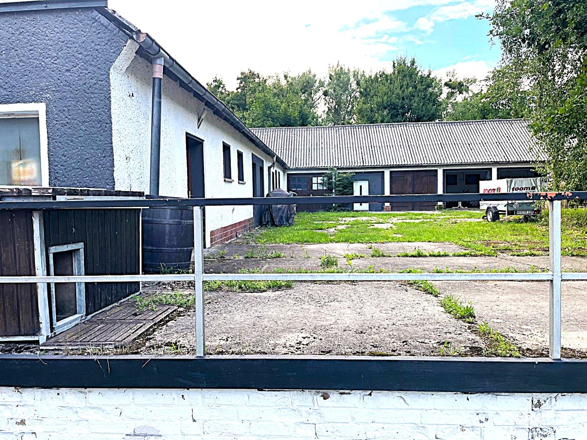 KAPITALANLEGER AUFGEPASST –  MINDESTENS  
9 % MIETRENDITE - trotz Erbbaugrundstück !