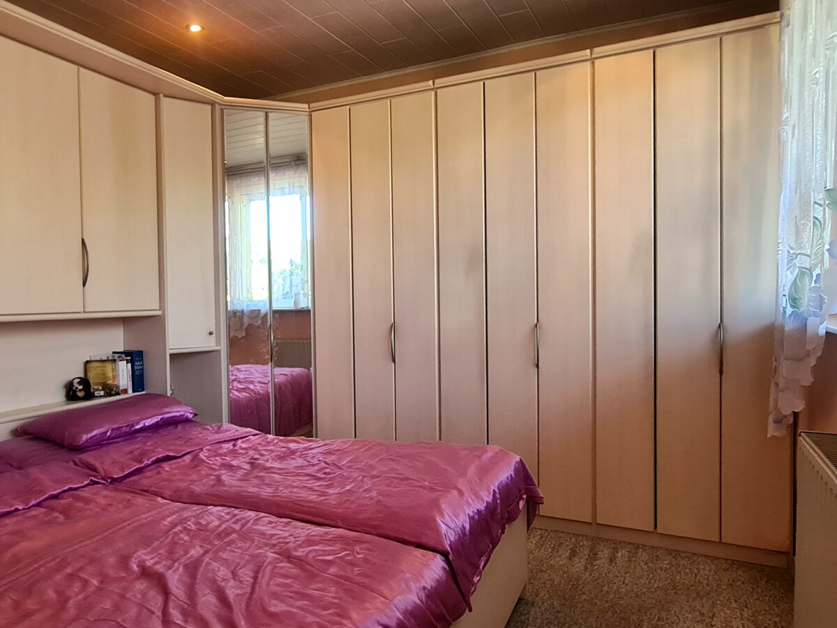 PROVISIONSFREI|Gepflegtes Haus mit schönem Grundstück, Garage & Terrasse – ideales Zuhause für Paare