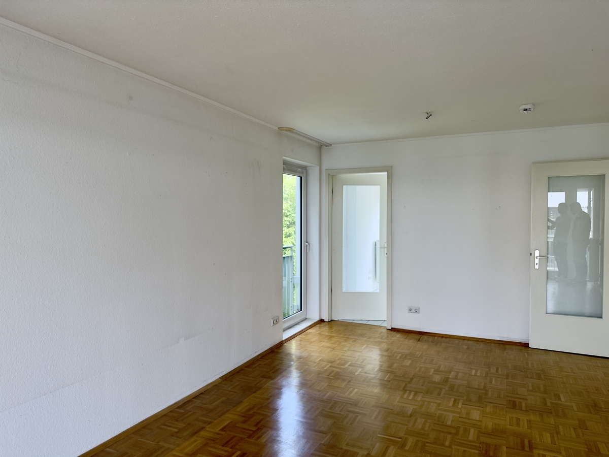 EINZIEHEN ODER VERMIETEN | Helle 2-Zimmer-Eigentumswohnung mit Balkon - PROVISIONSFREI