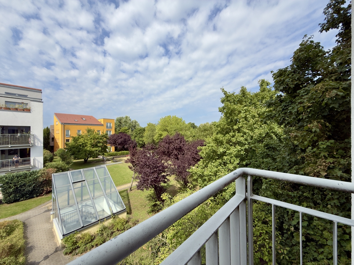 EINZIEHEN ODER VERMIETEN | Helle 2-Zimmer-Eigentumswohnung mit Balkon - PROVISIONSFREI