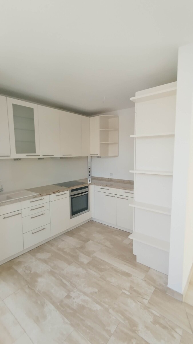 PROVISIONSFREI | Einziehen und Wohlfühlen – 3-Zimmer-Dachgeschosswohnung mit Balkon