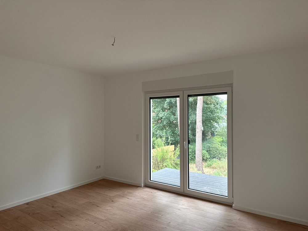 ERSTBEZUG | Exklusive Villa mit ca. 200m² Wohnfläche und großzügigem Garten
