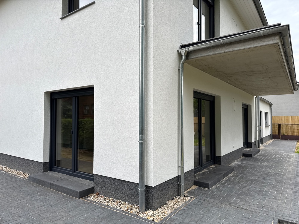 ERSTBEZUG | Exklusive Villa mit ca. 200m² Wohnfläche und großzügigem Garten