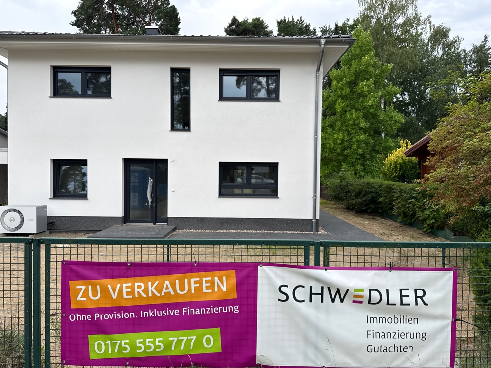 ERSTBEZUG | Exklusive Villa mit ca. 200m² Wohnfläche und großzügigem Garten