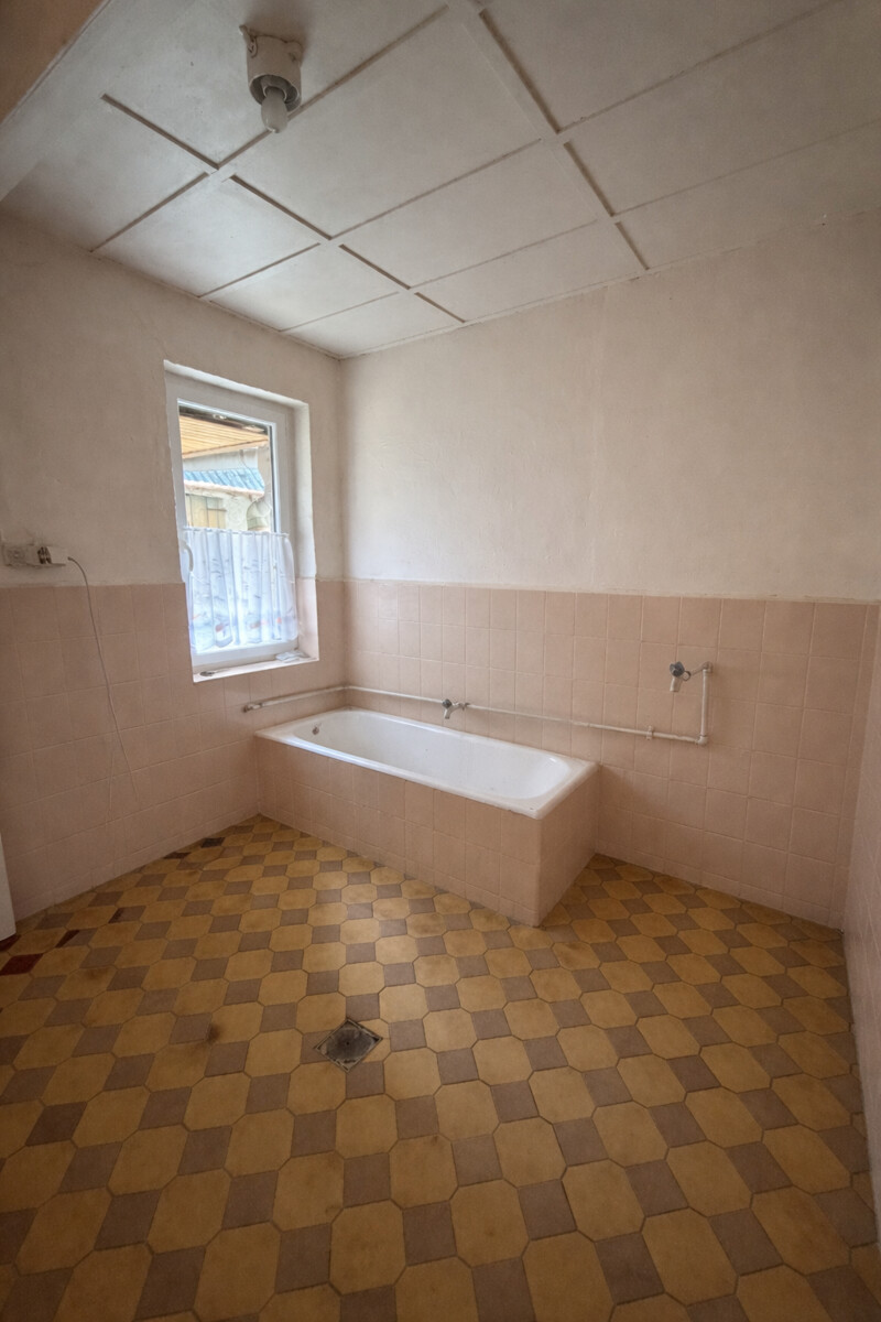 EIN HAUS, VIELE MÖGLICHKEITEN | Charmante Doppelhaushälfte für kreative Köpfe