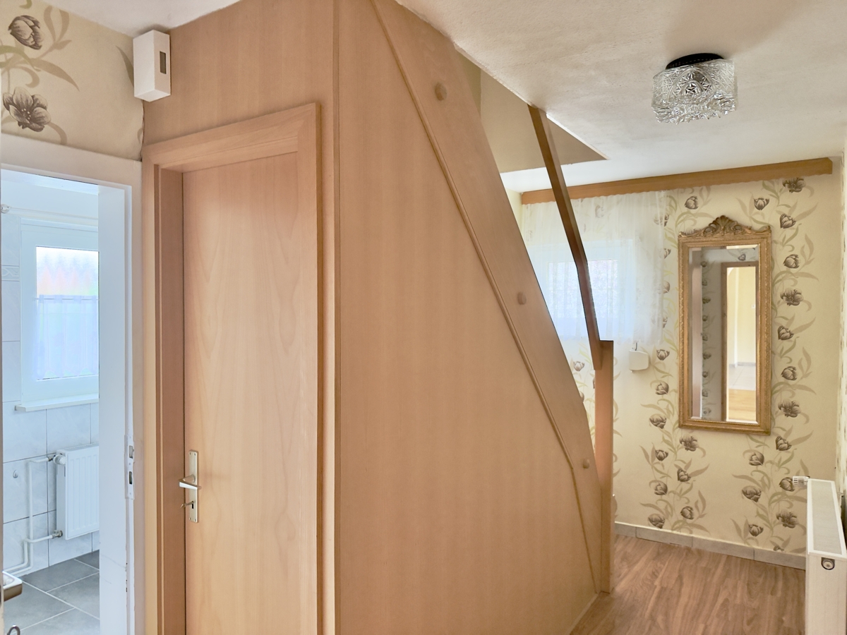 PROVISIONSFREI | Gemütliches Einfamilienhaus mit Nebengelass auf über 600qm großem Grundstück