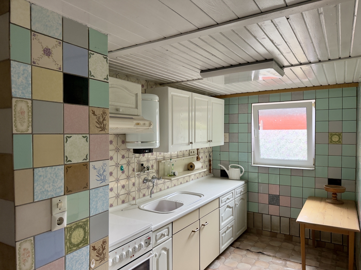 PROVISIONSFREI | Gemütliches Einfamilienhaus mit Nebengelass auf über 600qm großem Grundstück